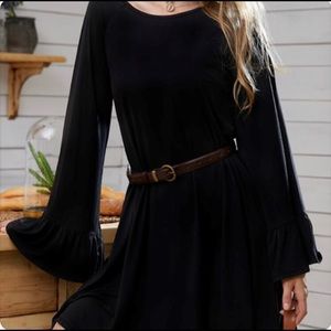 Long Sleeve Dress w/ruffle detail and pockets